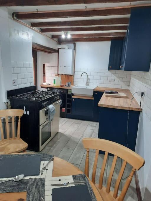 18Th-Century Three-Bedroom Mill Worker'S Cottage Cromford Exteriér fotografie